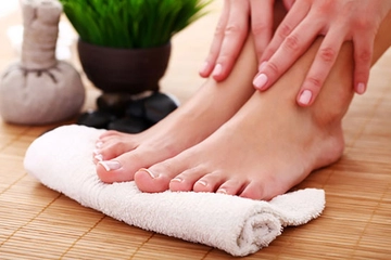 Saraçoğlu Ayak Mantarı Belirtileri ve Tedavisi